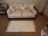 Love seat, approx. 56in; with rug