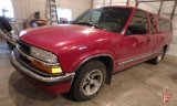 2003 Chevrolet S10 extended cab Pickup Truck with Safari color-matched topper