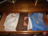 Linens, towels, table cloths; contents of 4 drawers