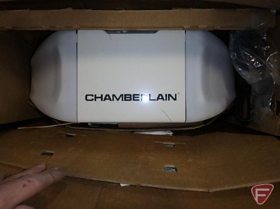 Chamberlain Chain drive 1/2hp garage door opener