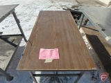 Table with metal frame 60