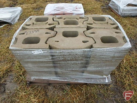 Pallet of Retaining Wall Block