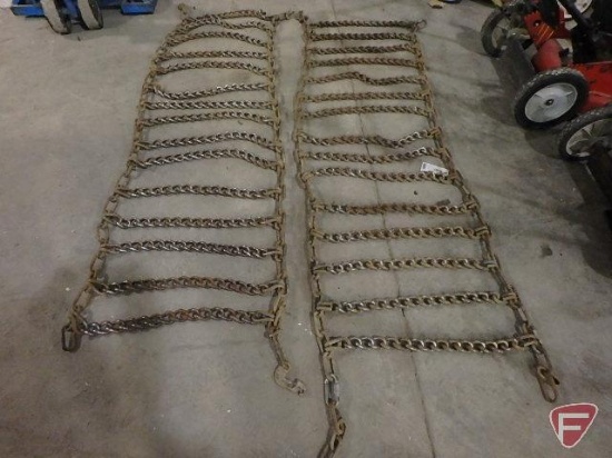 Tire chains for RT70 Ditch Witch, size approx. 21"x68"