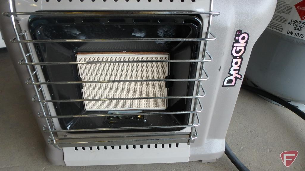 Dyna-Glo space heater model RMC-8000PGH with 20lb | Proxibid