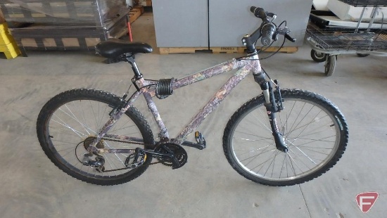 Men?s camouflage Bravo mountain bike/bicycle