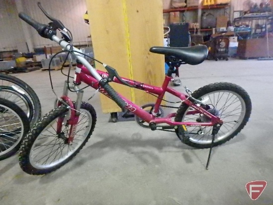 20" youth pink Magna Hardtail Great Divide bike/bicycle