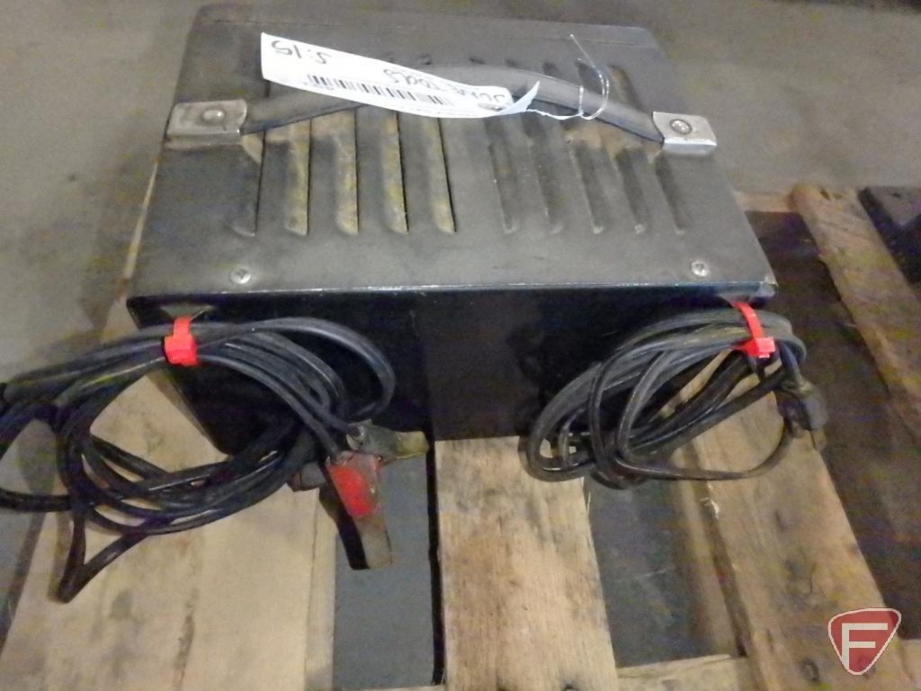 Schumacher WS1010 Surefire 1000 battery charger, 6v, 12v, 10amp, automatic circuit  breaker | Industrial Machinery & Equipment Business Liquidations | Online  Auctions | Proxibid
