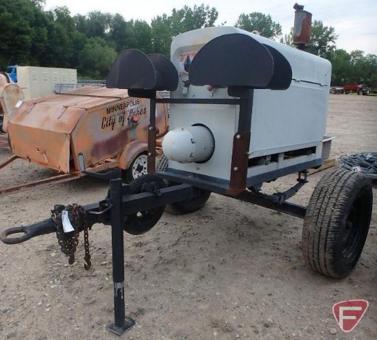 Lincoln Arc welder on single axle, model SA200F163, sn A615014, pintle hitch