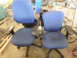 (2) office chairs on rollers and (3) reception room chairs