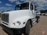 2000 Freightliner FL112 Semi Truck