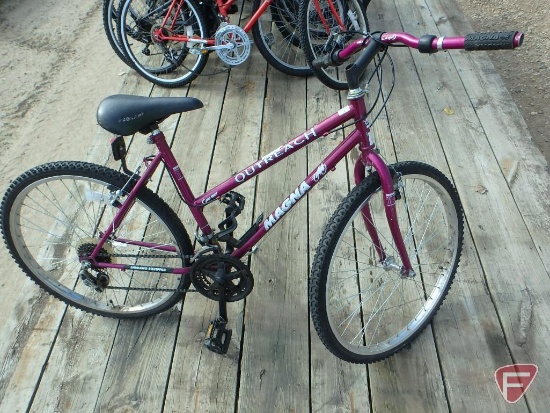 27" Women's Magna purple bike/bicycle