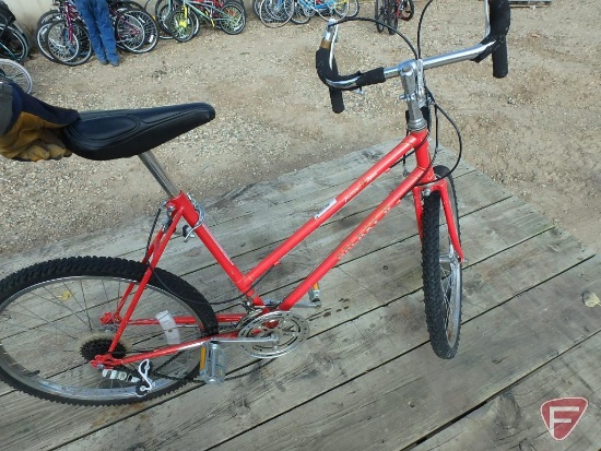 24" Women's Galaxy II red bike/bicycle