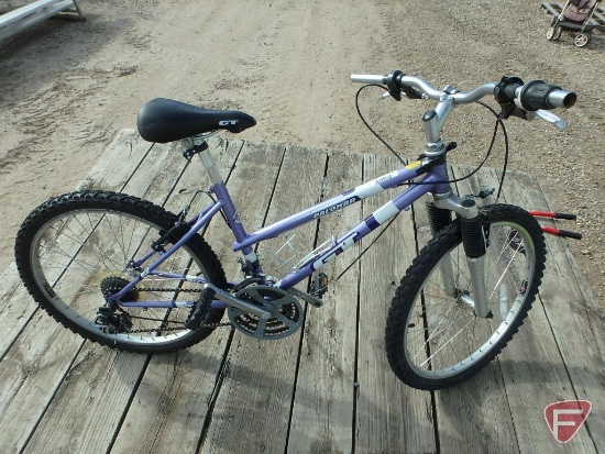24" Youth GT purple bike/bicycle