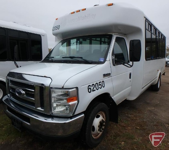 2012 Ford E-450 Super Duty Eldorado Bus