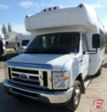 2013 Ford Econoline E-350 Super Duty Supreme Bus