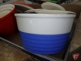 (2)sets Universal Cambridge nesting refrigerator bowls with lids, nesting refrigerator bowls w/lids