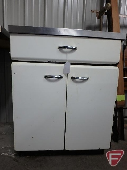 Metal 1 drawer, 2 door cabinet with 28"x25" countertop and metal 1 door corner cabinet, 24"x24"x30"H