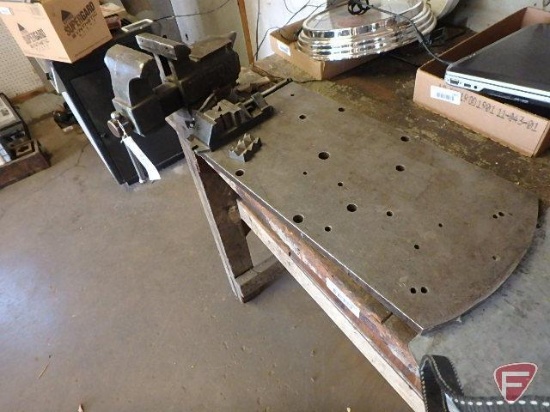Wilton 5" bench vise, 2-3/8" machinist vise, and 24"x12"x3/4" metal plate