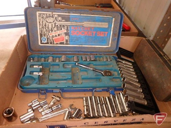 1/4" drive metric and SAE sockets, ratchets