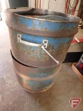 Oil drain pans