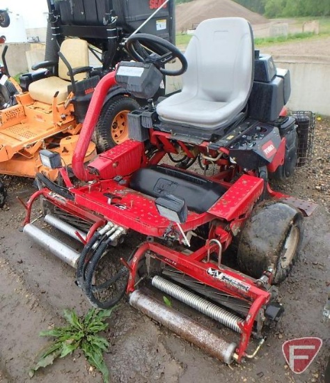 2009 Toro Greensmaster 3150 gas reel mower, 2 wheel drive, model 04357, 3373 hours showing