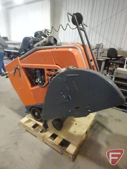 Husqvarna FS 4800 concrete saw with Yanmar TNV engine