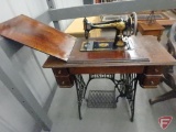 Singer No. B139695 tredle sewing machine