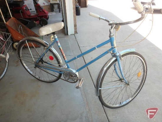 Vintage Gambles Hiawatha bicycle