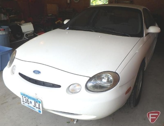 1996 Ford Taurus Passenger Car