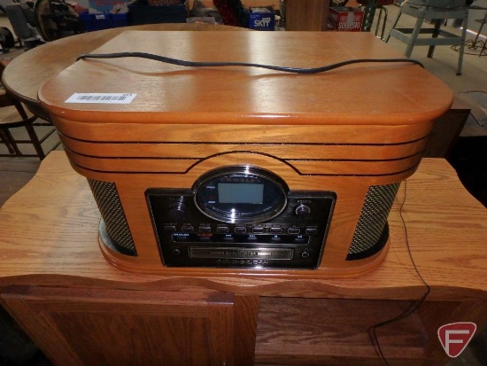 Crosley compact stereo system, Model CR247, manufactured 2007