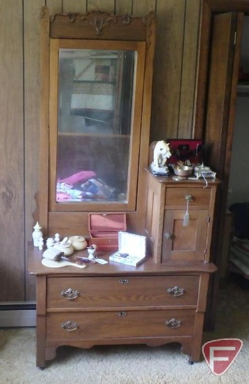 Vintage gentlemans wood dresser with positional mirror, 3 drawers, 1 door, on wheels,