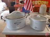 (2) Hamilton Beach crock pots, General Electric waffle maker, electric fry pan, and sandwich warmer