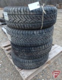 (4) Fuzion 215/65 R15 tires