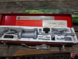 NAPA Evercraft slide hammer puller set