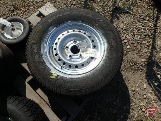 (1) P245/70R16 Goodyear Rangler SR-A tire on rim