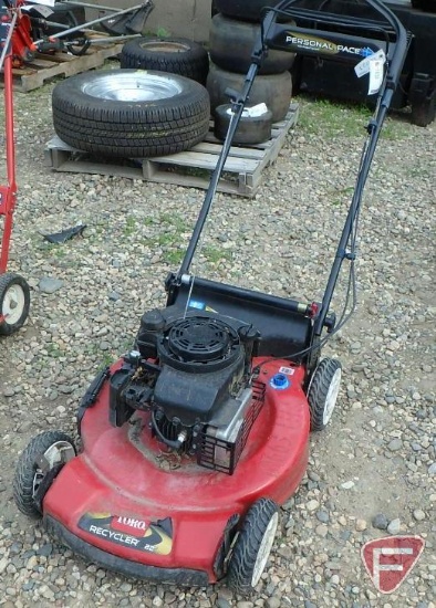 2010 Toro 22" Recycler mower, SN: 310100640 Personal Pace model no. 20332 engine is bad