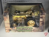 Ertl Special Collector Edition 200th Birthday 830 Tractor, 1:16, No 15577A, gold colored