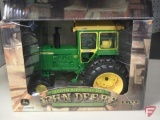 Ertl Special Collector Edition 200th Birthday 4520 diesel tractor with cab, 1:16, No 15646A