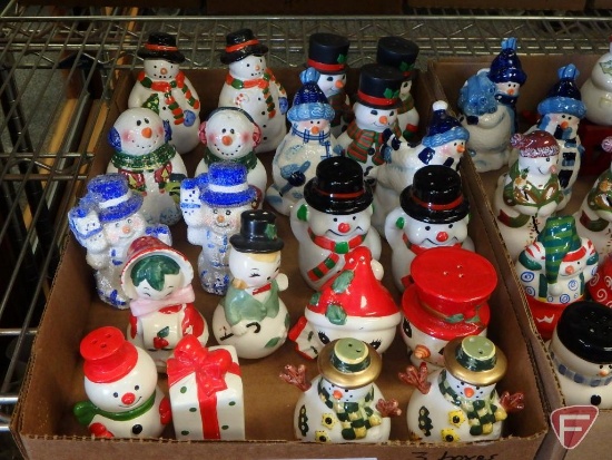 Salt /Pepper shakers; Christmas themed, contents of shelf