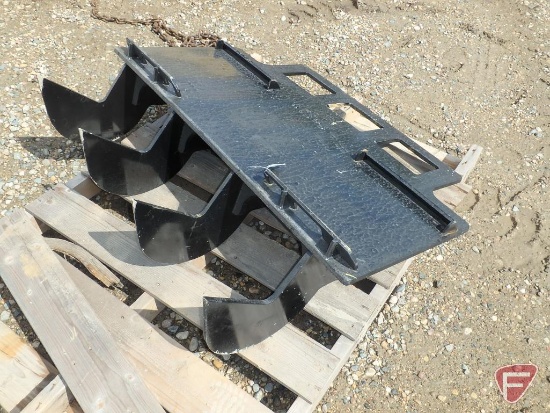 New skid loader reverse ripping attachment, universal skid steer mount
