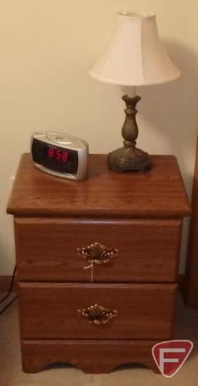 (2) matching 2 drawer night stands, 22inHx19inWx13inD, (2) matching table lamps, Emerson clock/radio