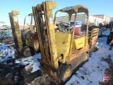 Hyster S30 LP gas forklift, 7646hrs showing, 83/130 standard mast, full free lift