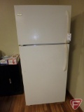 Frigidaire refrigerator/freezer, model FFTR1713LQ5, 28