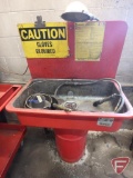 Safety-Kleen model 16 parts washer with strainer baskets