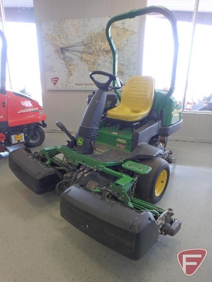 2004 John Deere 2500E E-Cut Hybrid triplex greens mower, 154hrs