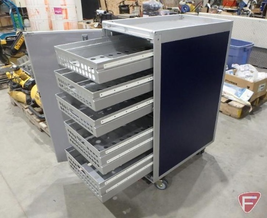 Airline beverage/snack cart on 360 degrees locking wheels with inside storage