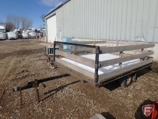 Single axle utility trailer with 28"h removable wood sides and tailgate