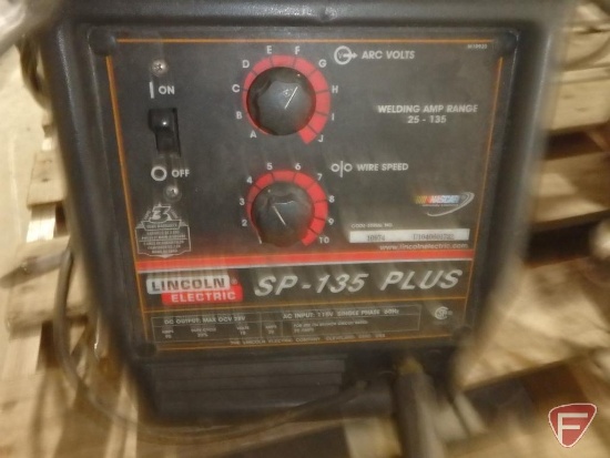 Lincoln Electric SP-135 Plus welder, 25-135amp range, code 10974