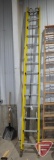 28' Green Bull fiberglass extension ladder, model 606228