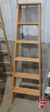 6' Holland wooden step ladder